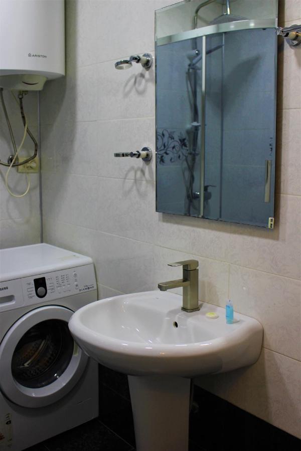Orbi Lux Apartment 巴统 外观 照片