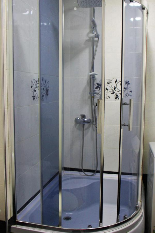Orbi Lux Apartment 巴统 外观 照片