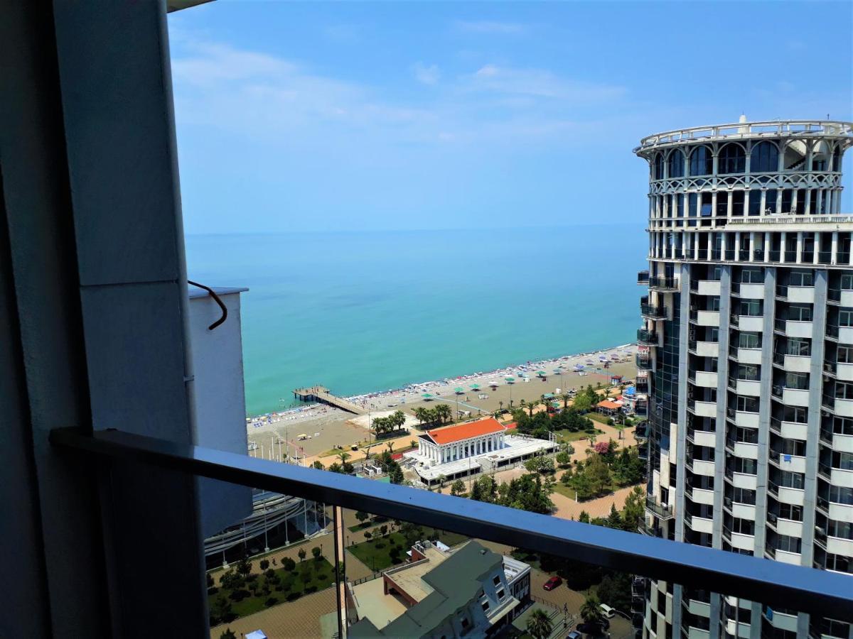 Orbi Lux Apartment 巴统 外观 照片
